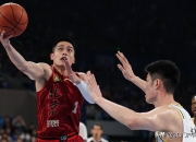 开云体育中国-包含篮球联赛中球员们的拼搏精神感人至深的词条