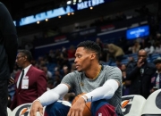 开云体育-赛场绝杀瞬间，球员飒爽英姿震撼全场的简单介绍