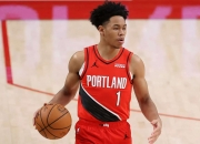 开云APP-关于开拓者暴露防守弱点，不敌对手连续两战的信息