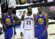 开云体育官方网站-技巧与团队合作的巅峰对决，篮球场上的风云变幻的简单介绍