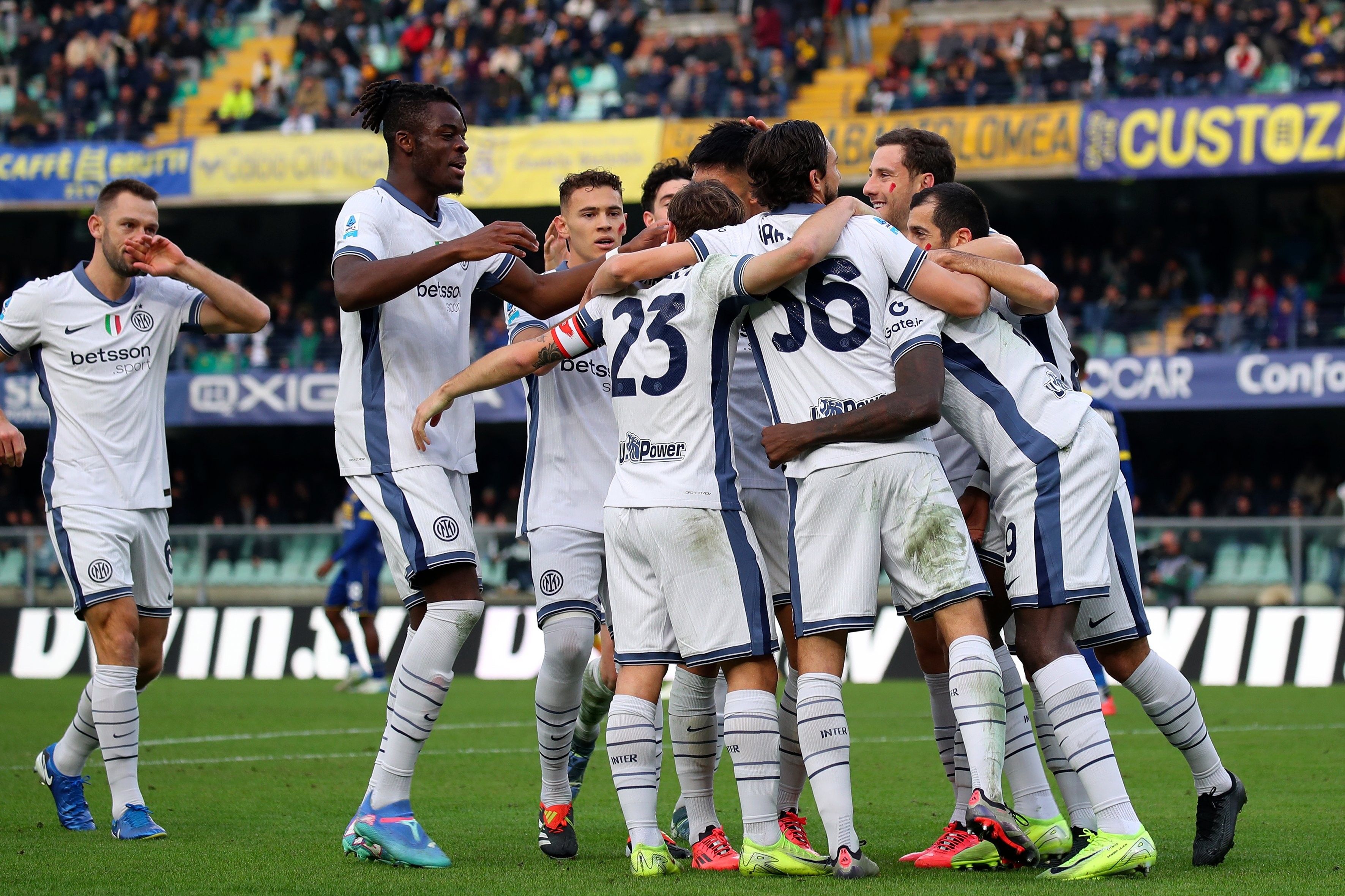 关于火力全开!国米攻势如潮取得进球势头的信息 关于火力全开!国米攻势如潮取得进球势头的信息