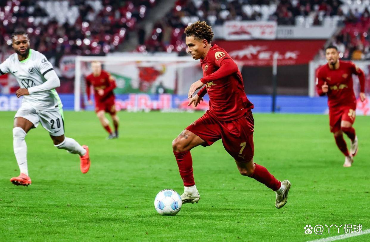 沃尔夫斯堡遭遇争议判罚,主场失利的简单介绍 沃尔夫斯堡遭遇争议判罚,主场失利的简单介绍