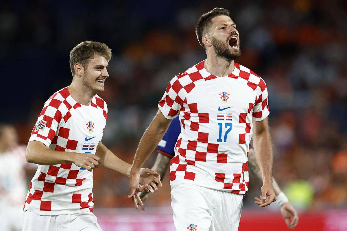 关于克罗地亚凭借团队合作力量赢得重要胜利，晋级下一轮比赛的信息