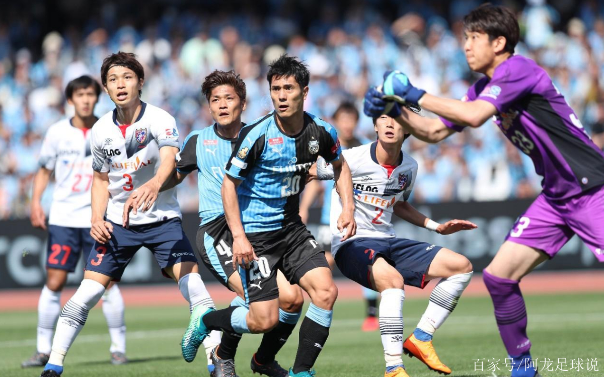 黄蜂前锋连续两场三双表现出色展现实力的简单介绍 黄蜂前锋连续两场三双表现出色展现实力的简单介绍