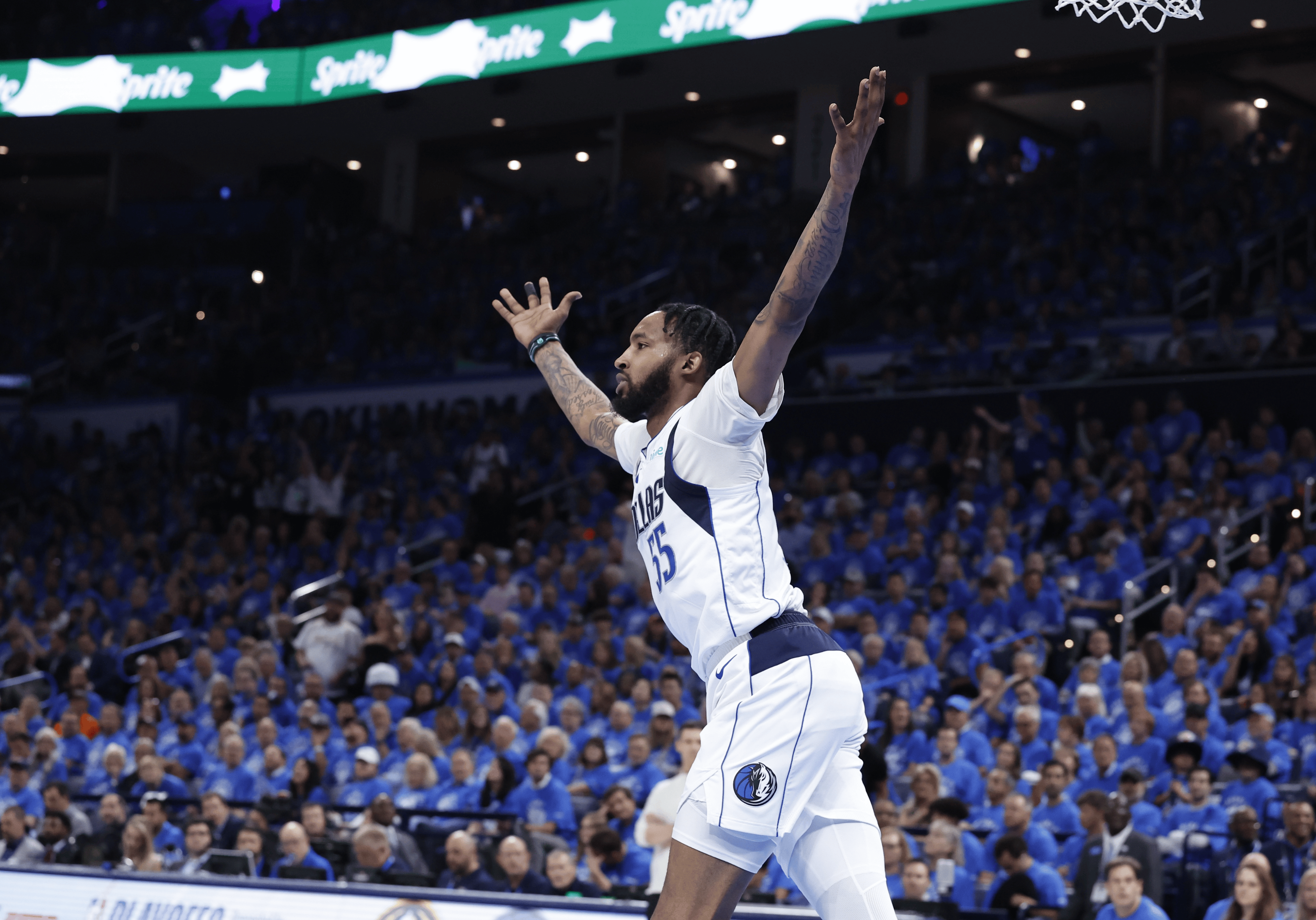 关于太阳队新秀表现出色,成为球队未来重要力量的信息 关于太阳队新秀表现出色,成为球队未来重要力量的信息