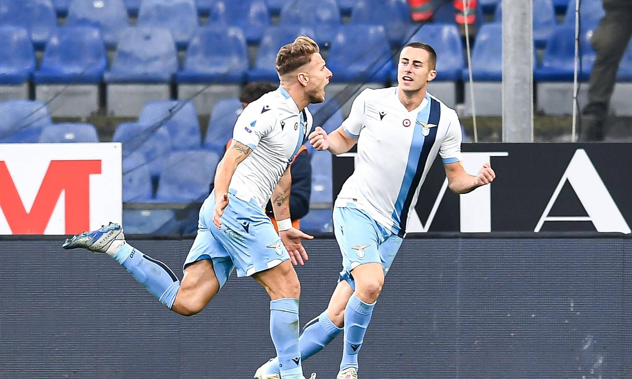 关于意大利球员表现抢眼,为球队赢得胜利!的信息 关于意大利球员表现抢眼,为球队赢得胜利!的信息