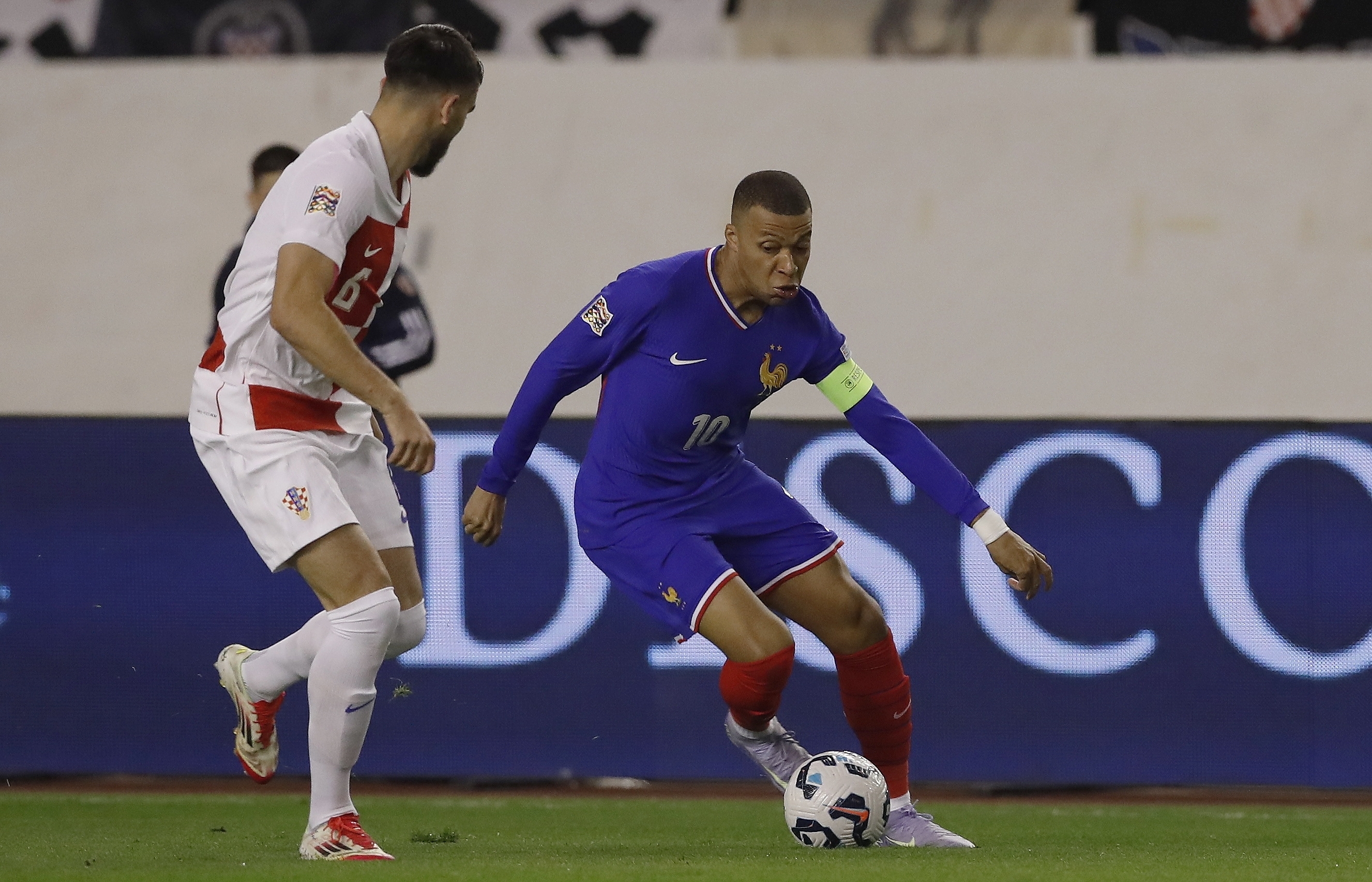 包含欧国联比赛克罗地亚队实力强劲,引人瞩目的词条 包含欧国联比赛克罗地亚队实力强劲,引人瞩目的词条