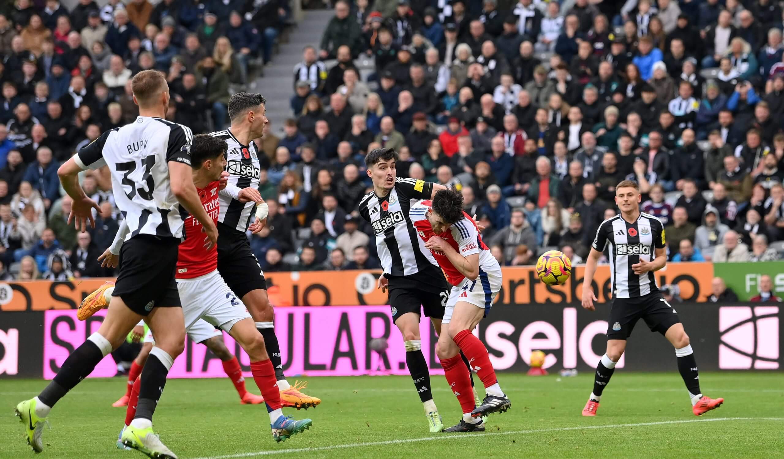 关于阿森纳客场失利，球队战术有待调整提升竞争力的信息