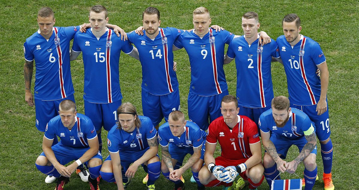 包含瑞典客场对阵斯洛伐克,双方角逐胜负悬浮的词条 包含瑞典客场对阵斯洛伐克,双方角逐胜负悬浮的词条