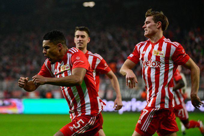 罗马大胜阿贾克斯,实现背水一战 罗马大胜阿贾克斯,实现背水一战