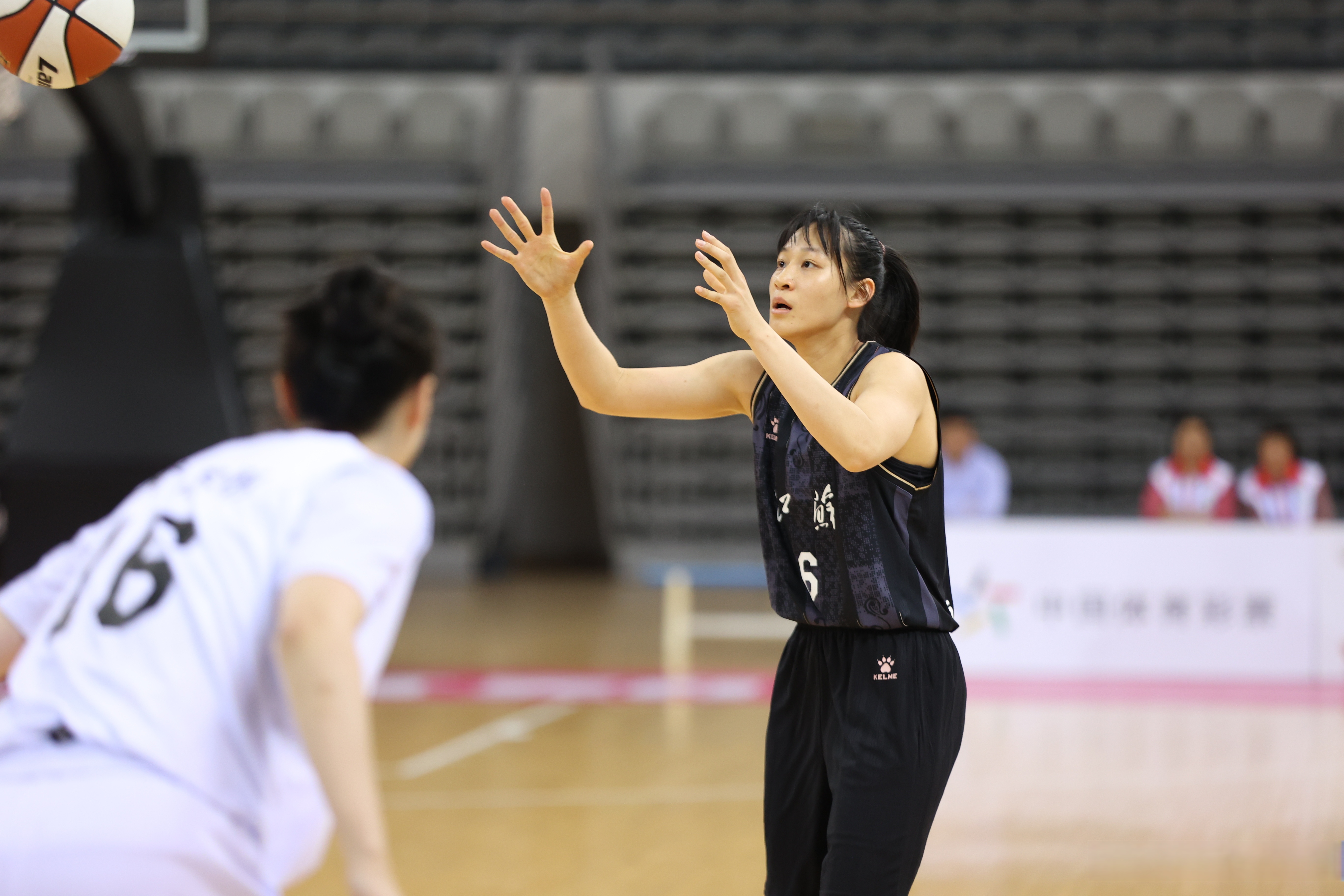 年轻球员砍下个人新高,帮助球队获胜的简单介绍 年轻球员砍下个人新高,帮助球队获胜的简单介绍