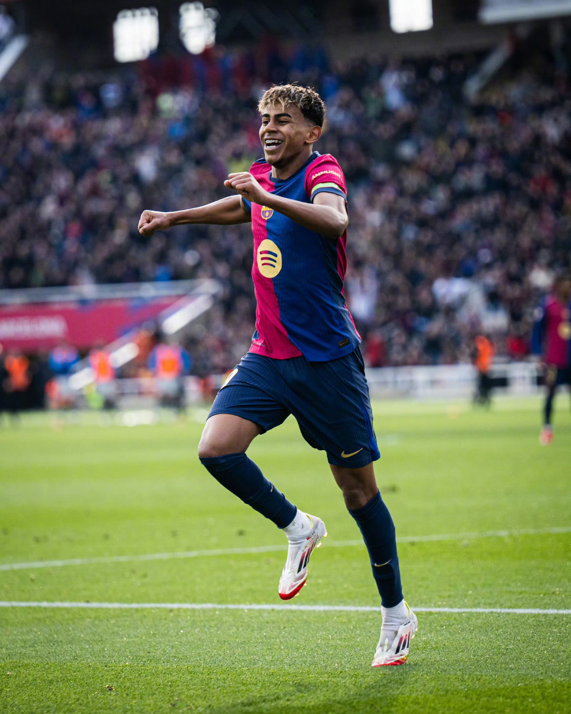 关于巴萨客场胜出，稳固出线局势的信息