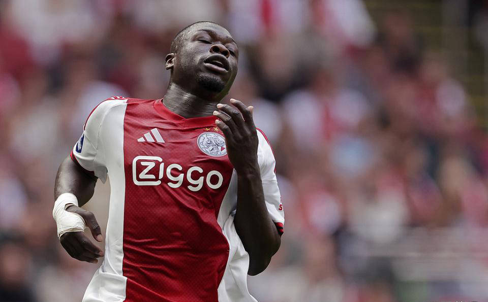 阿贾克斯逆转巴黎圣日耳曼,奇迹发生 阿贾克斯逆转巴黎圣日耳曼,奇迹发生