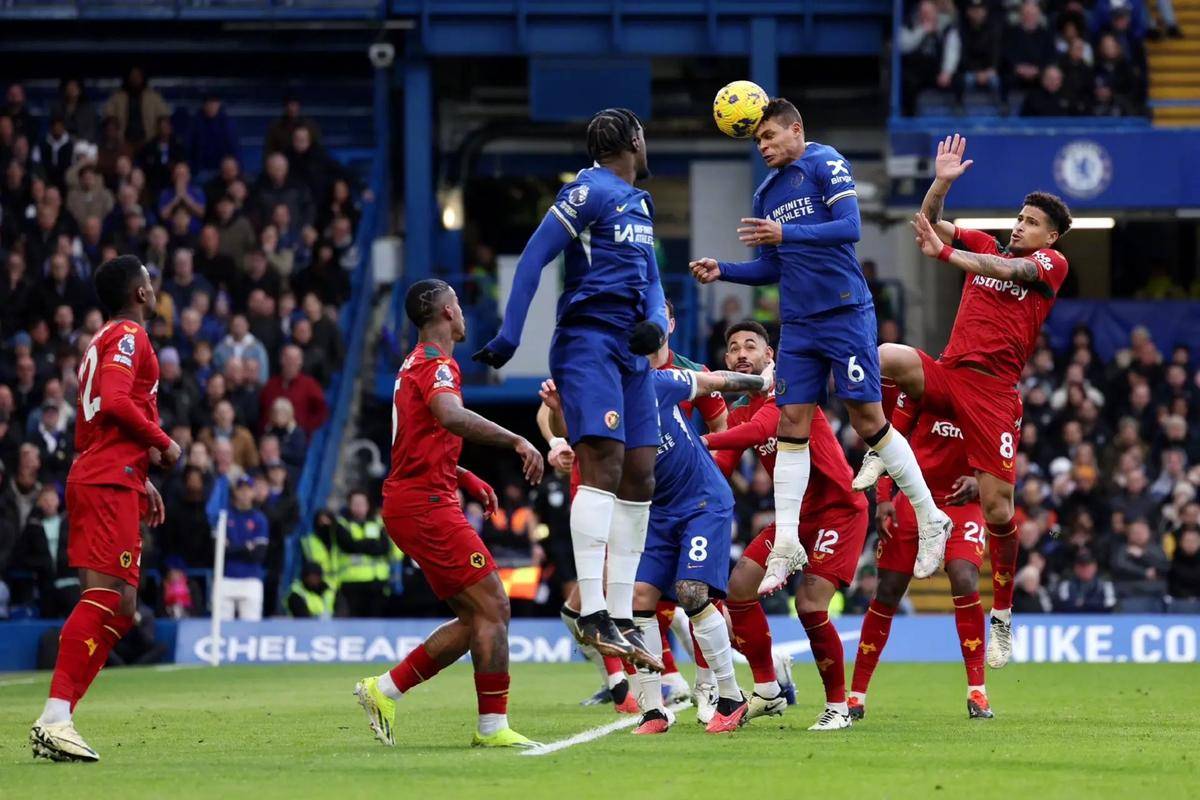 切尔西轻松压制,淘汰赛进入强劲状态! 切尔西轻松压制,淘汰赛进入强劲状态!