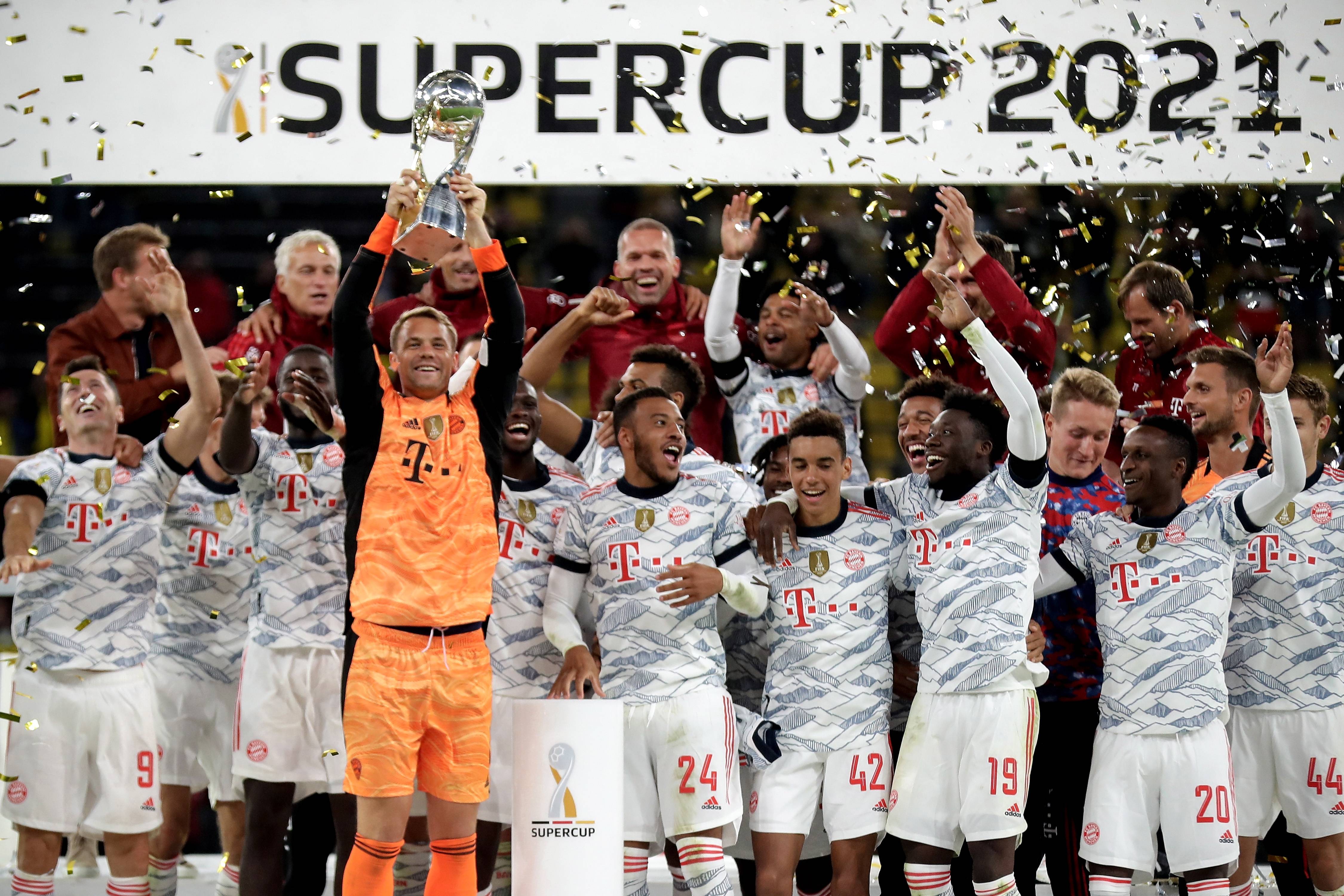 包含拜仁慕尼黑球员积极备战，力争夺冠的词条