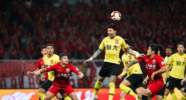 恒大迎来连胜,球队霸气表现引发热议 恒大迎来连胜,球队霸气表现引发热议