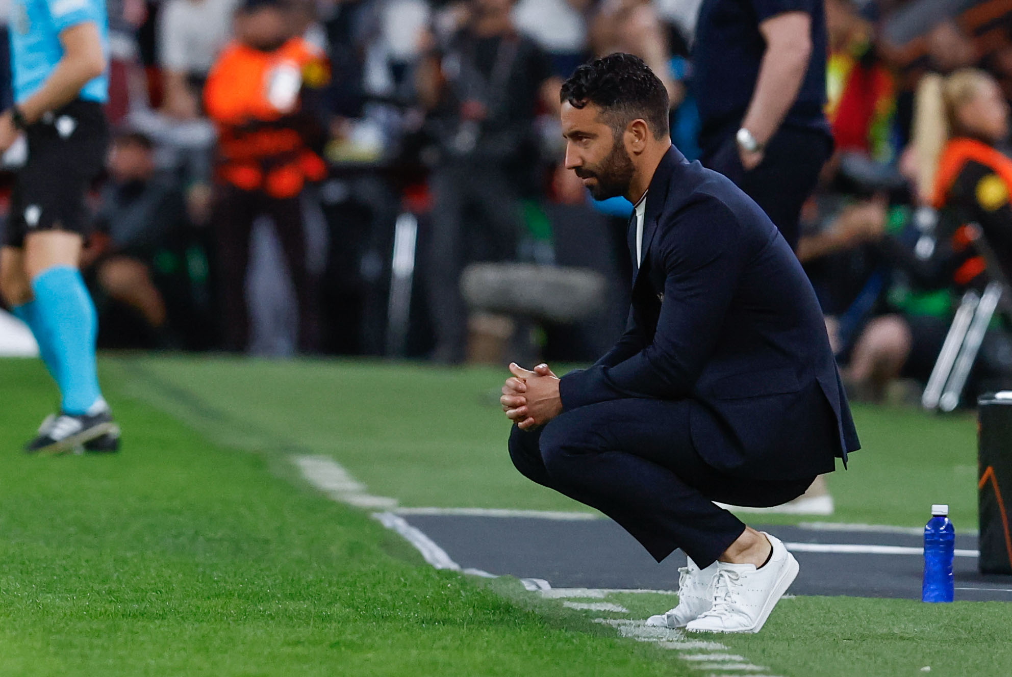 托特纳姆热刺强势登顶，本赛季豪取3分