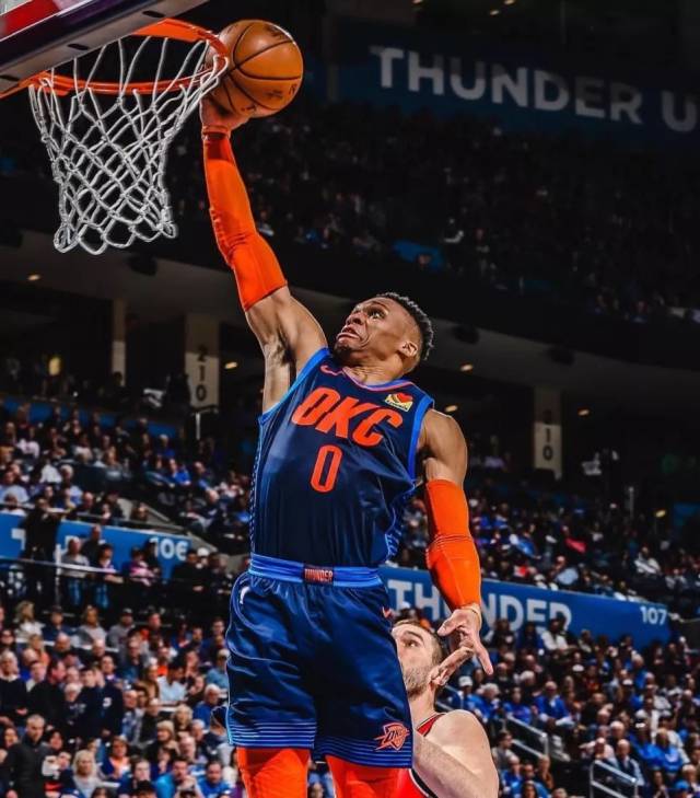 猛龙爆冷雷霆,莫里斯制霸全场的简单介绍 猛龙爆冷雷霆,莫里斯制霸全场的简单介绍