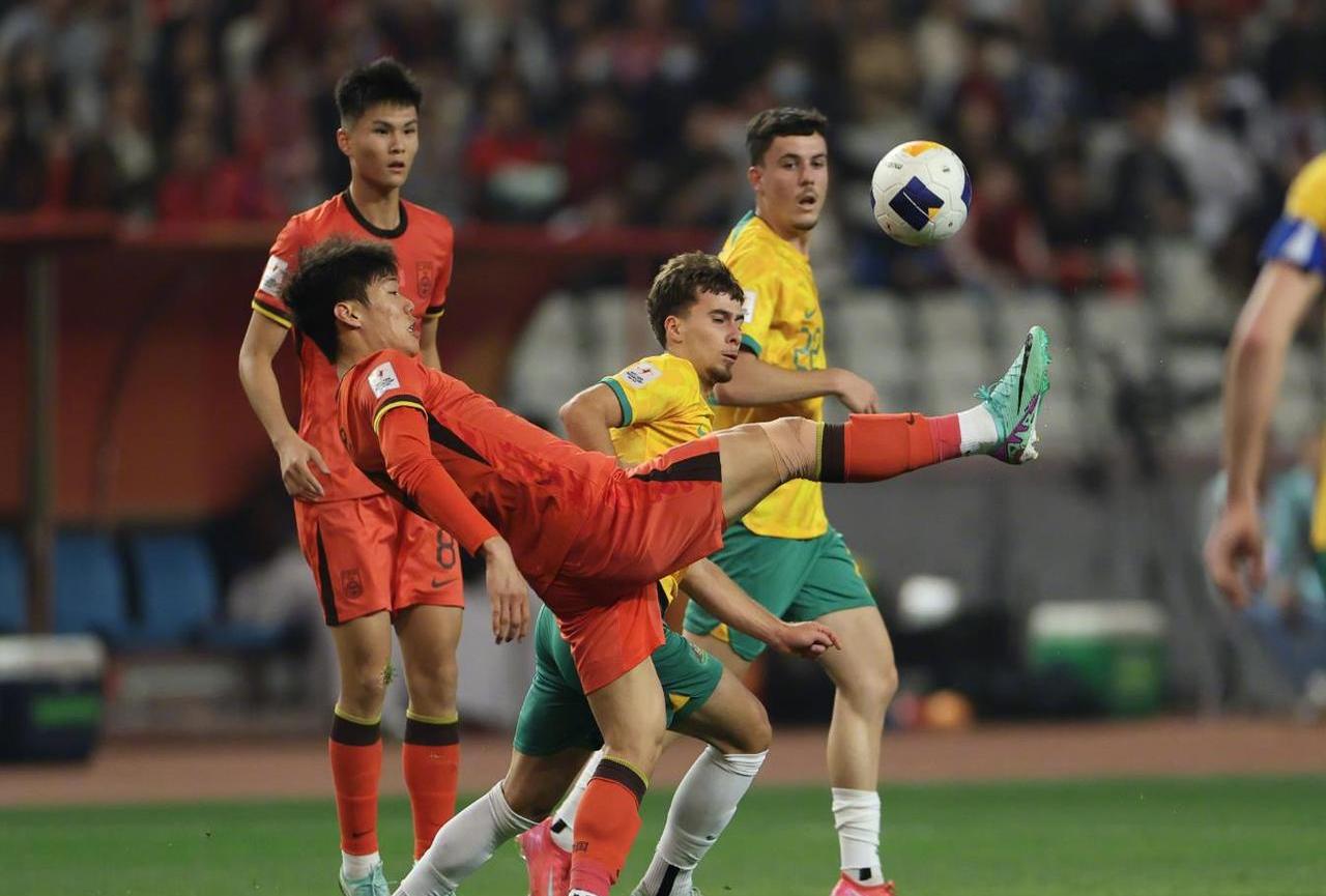 包含惊天逆转!亚洲杯战队挺进四强的词条 包含惊天逆转!亚洲杯战队挺进四强的词条