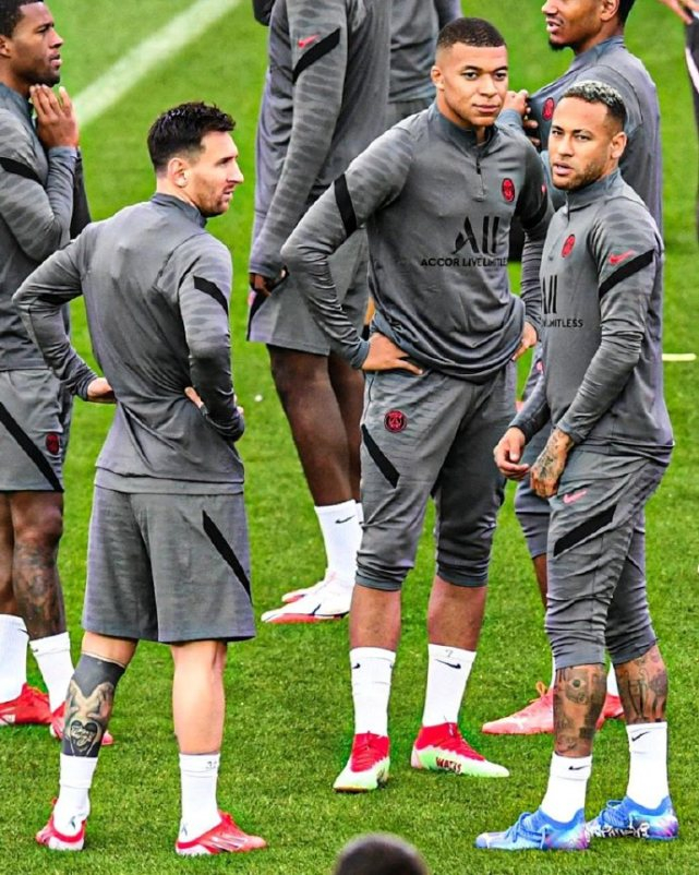 葡萄牙翻盘莱比锡红牛，阿什拉夫刷新纪录