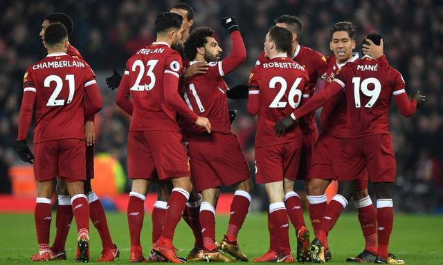 丹麦轻取曼联,苏亚雷斯扛起全队 丹麦轻取曼联,苏亚雷斯扛起全队